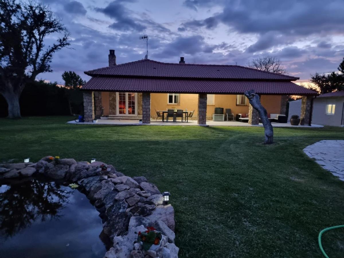 Villa Pancorbo Velayos Exterior foto