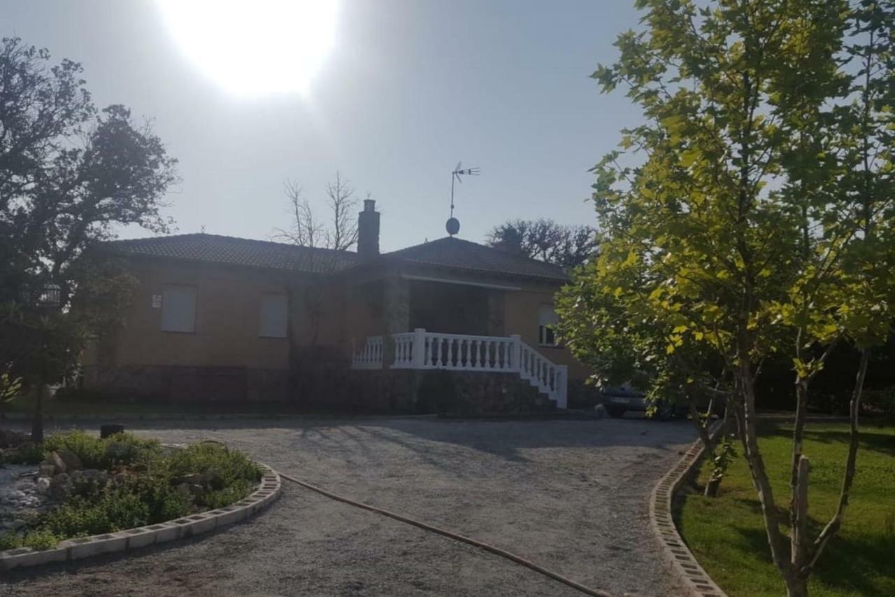 Villa Pancorbo Velayos Exterior foto